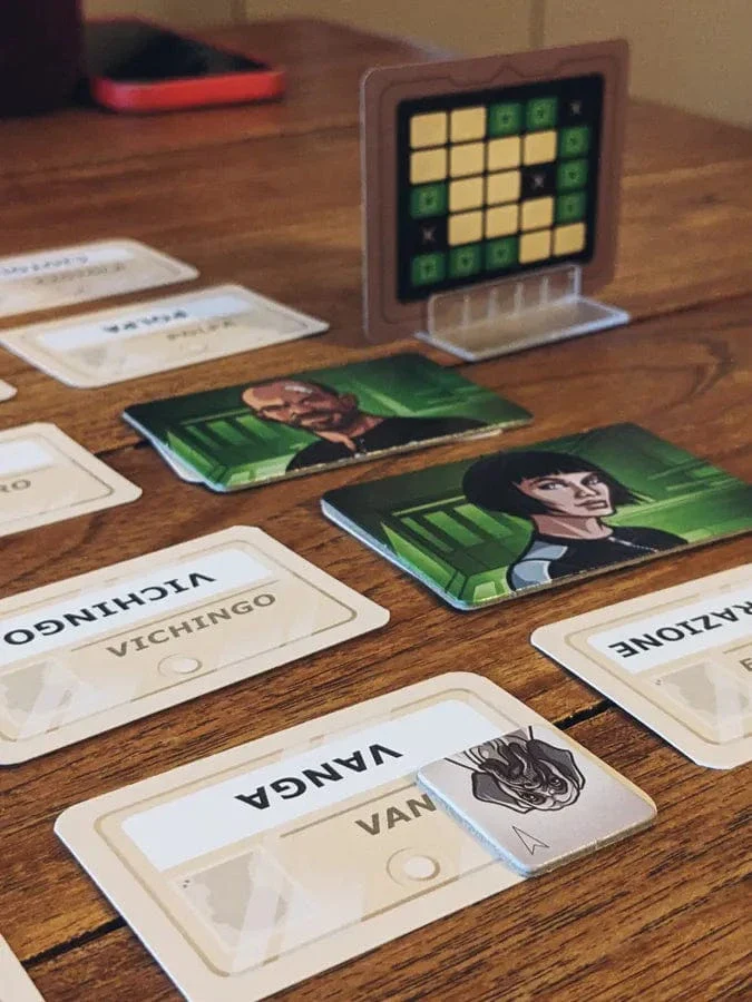 Codenames: Duet 2.0 (2025) - Image 5
