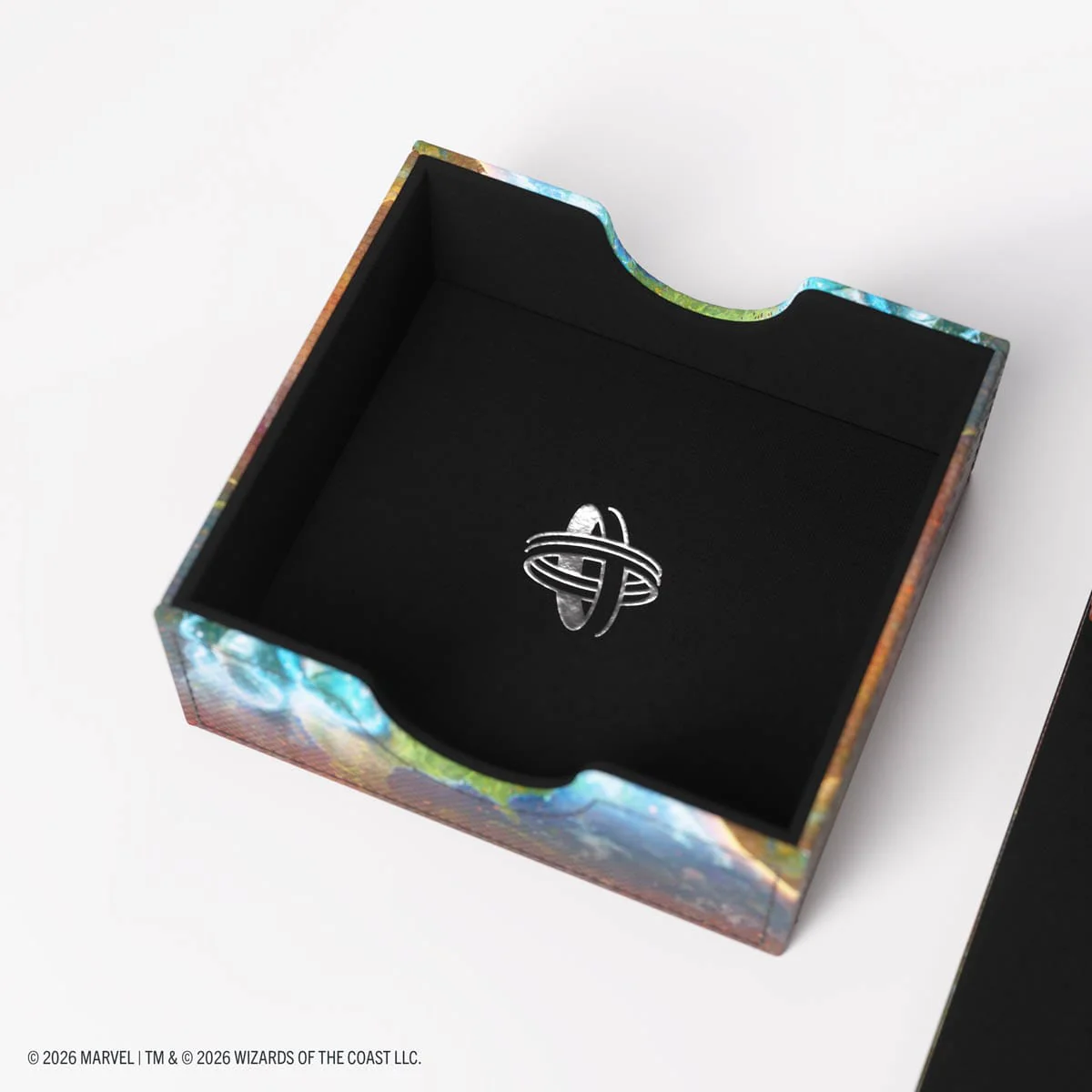 Gamegenic: Sidekick PRO 100+ XL - Magic the Gathering | Marvel Super Heroes - Doom Reigns Supreme/Loki Laufeyson (Pre-Order) - Image 6