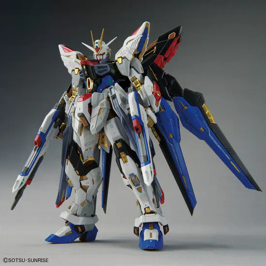 Gunpla: Gundam SEED Destiny - "ZGMF-X20A Strike Freedom Gundam", MGEX 1/100 - Image 2