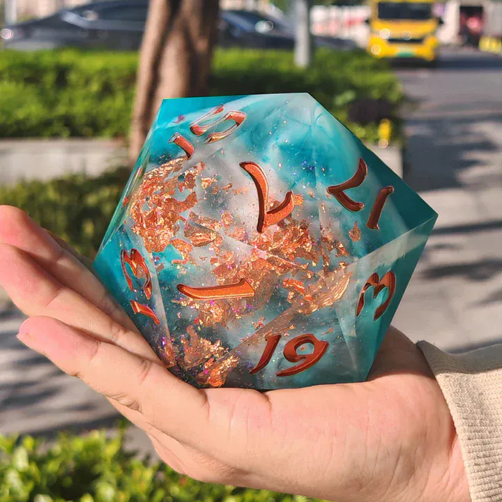 HY00542: Captured Magic 100mm Chonk D20 - Cloudfall - Image 4