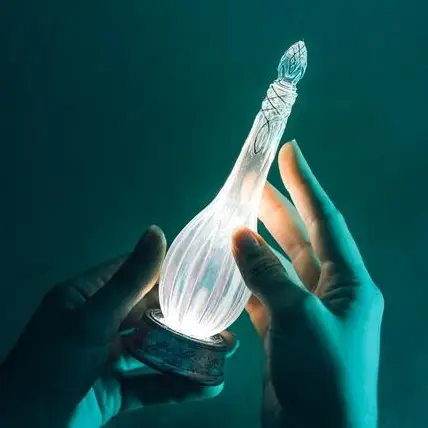 Lord of the Rings - Light of Earandil Lamp - Image 2